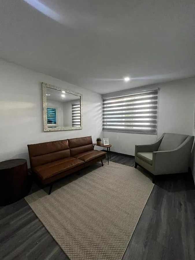 Janer House At San Juan Apartment