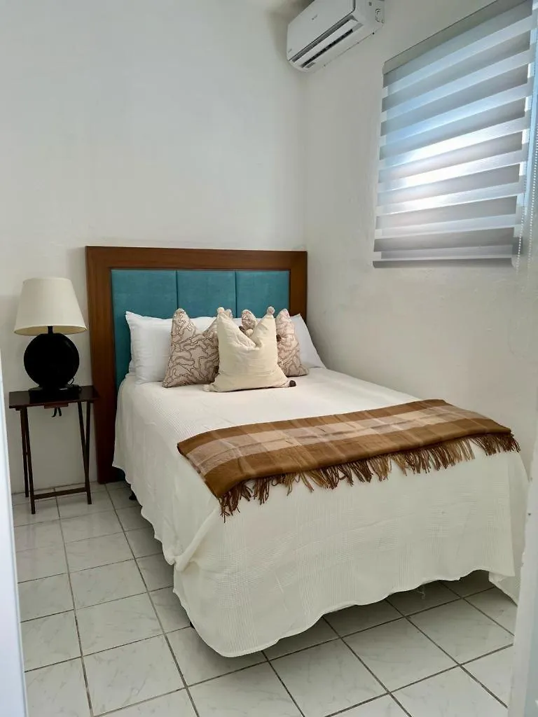 Janer House At San Juan Apartment