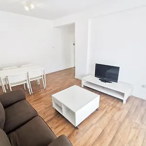 https://casa-centrale.protaras-cy-hotels.com